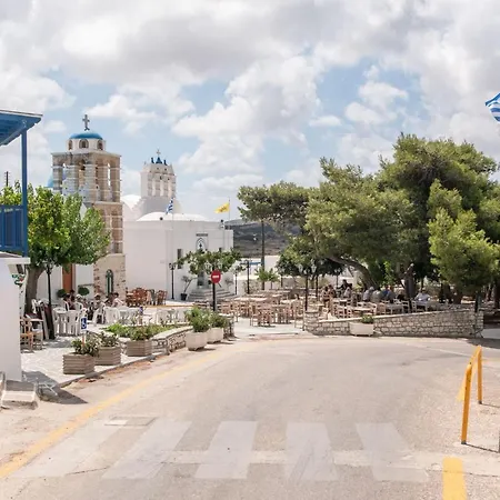 Kefos Paros * Kostos